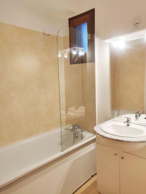 T2 Confortable 31M2 Piscine Terrasse Vue Degagee Montagne Ignaux Zewnętrze zdjęcie